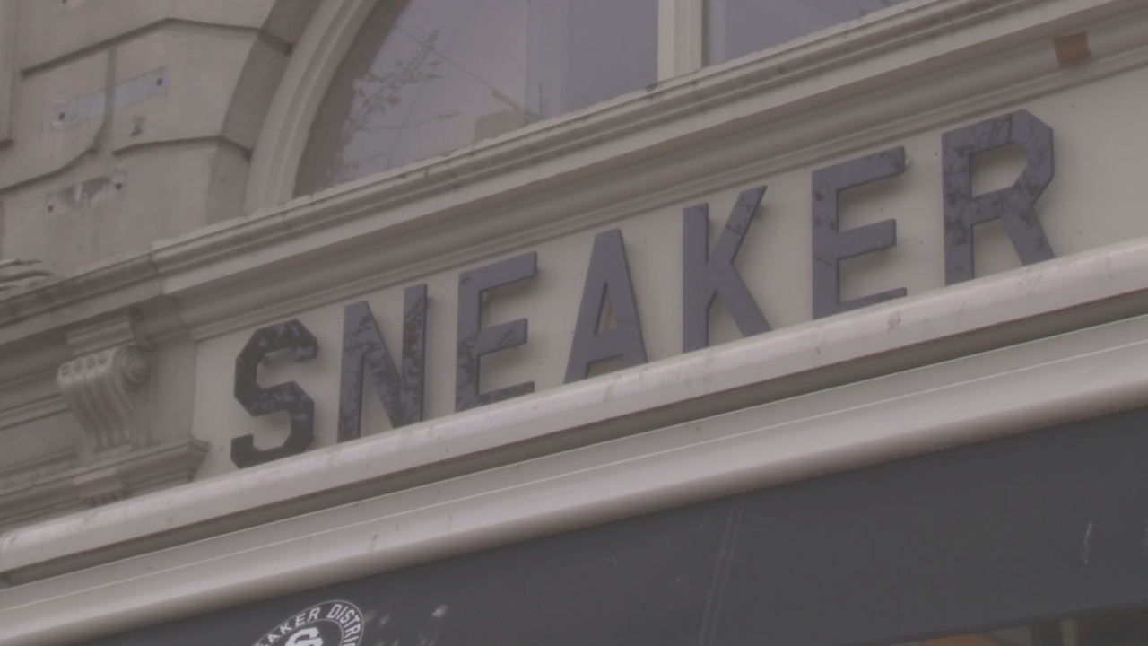 sneaker district achteraf betalen